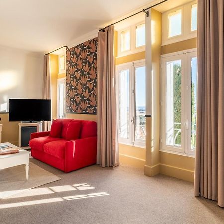 Hostellerie Du Chateau Des Fines Roches Châteauneuf-du-Pape Kültér fotó